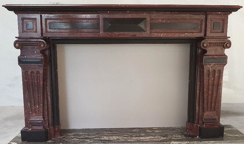 Fireplace in Red Griotte marble and Noir de Mazy